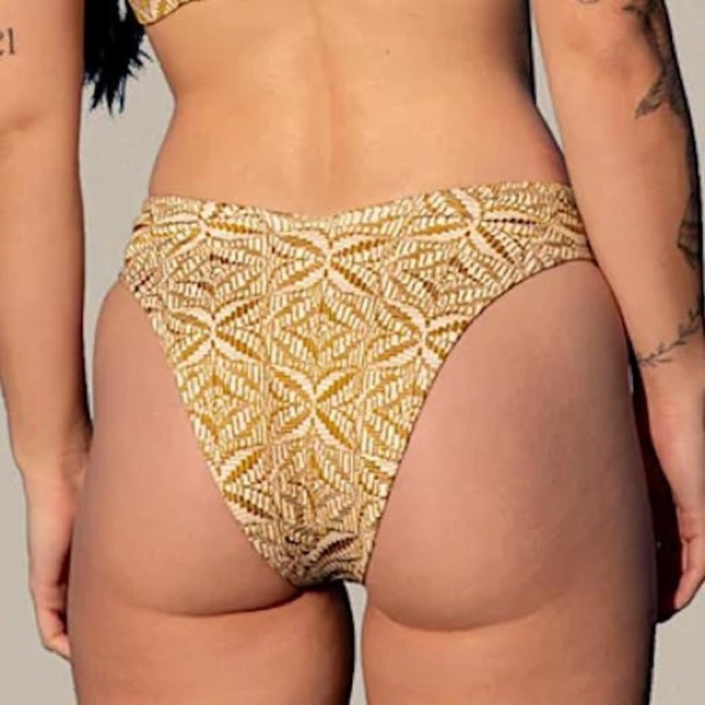 ▪️SEEA x Free People Phoebe Bottom in Simi NWT Small